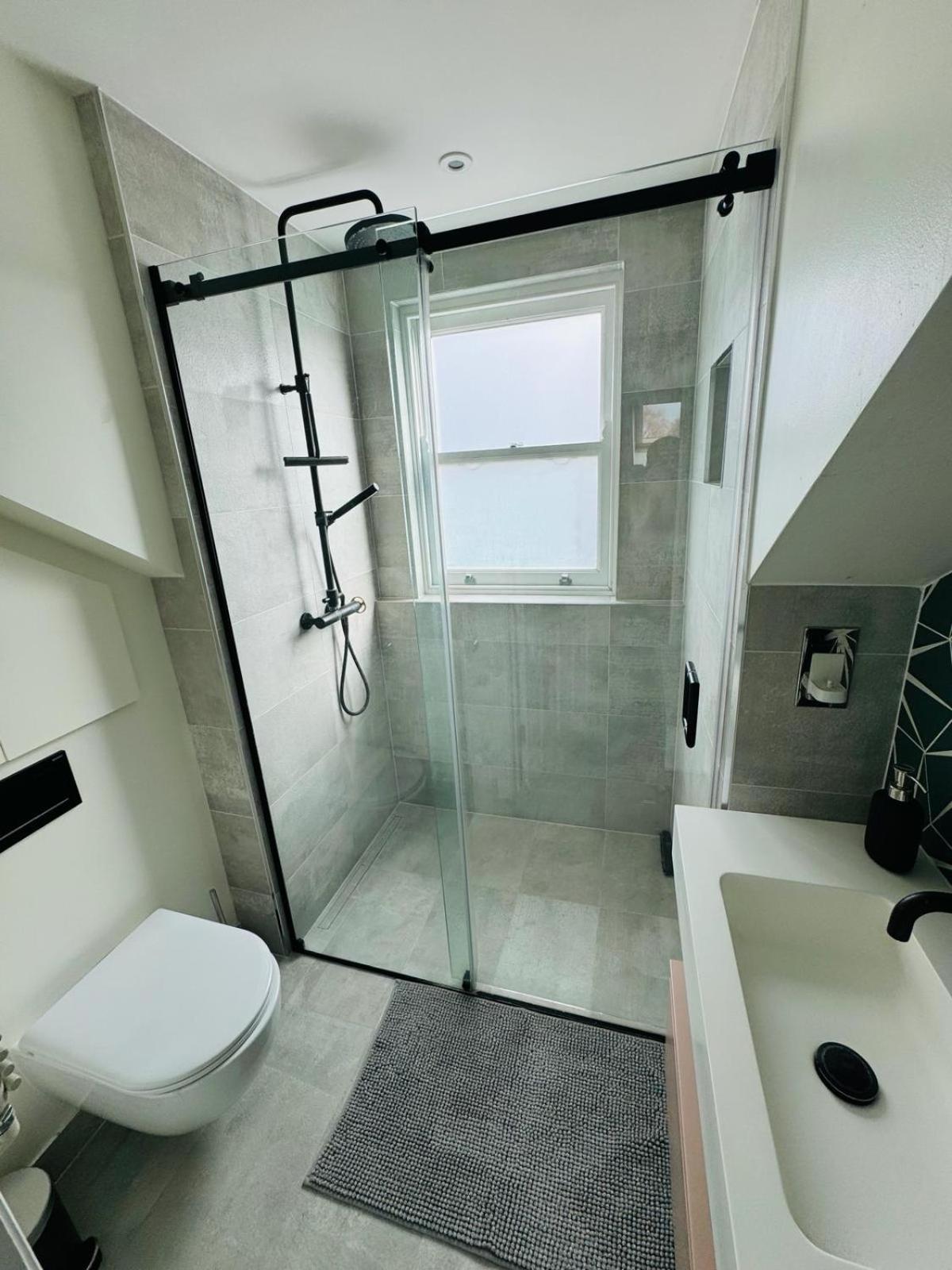 Stunning Flat In Chiswick Apartman London Kültér fotó