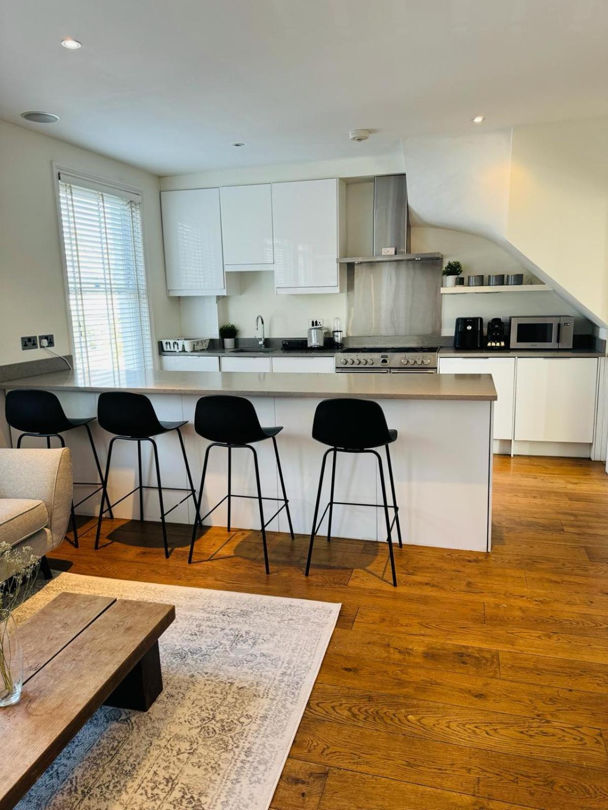 Stunning Flat In Chiswick Apartman London Kültér fotó